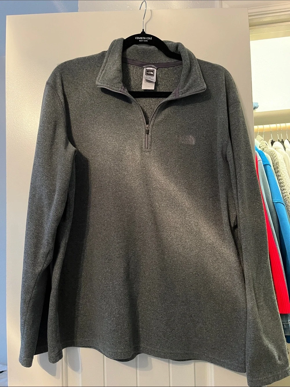 The North Face Men's Dark Gray Half-Zip Fleece Pullover
